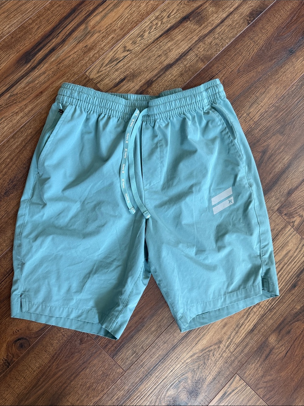 Hurley Men's Exist Lightweight Slash Logo Sport Shorts